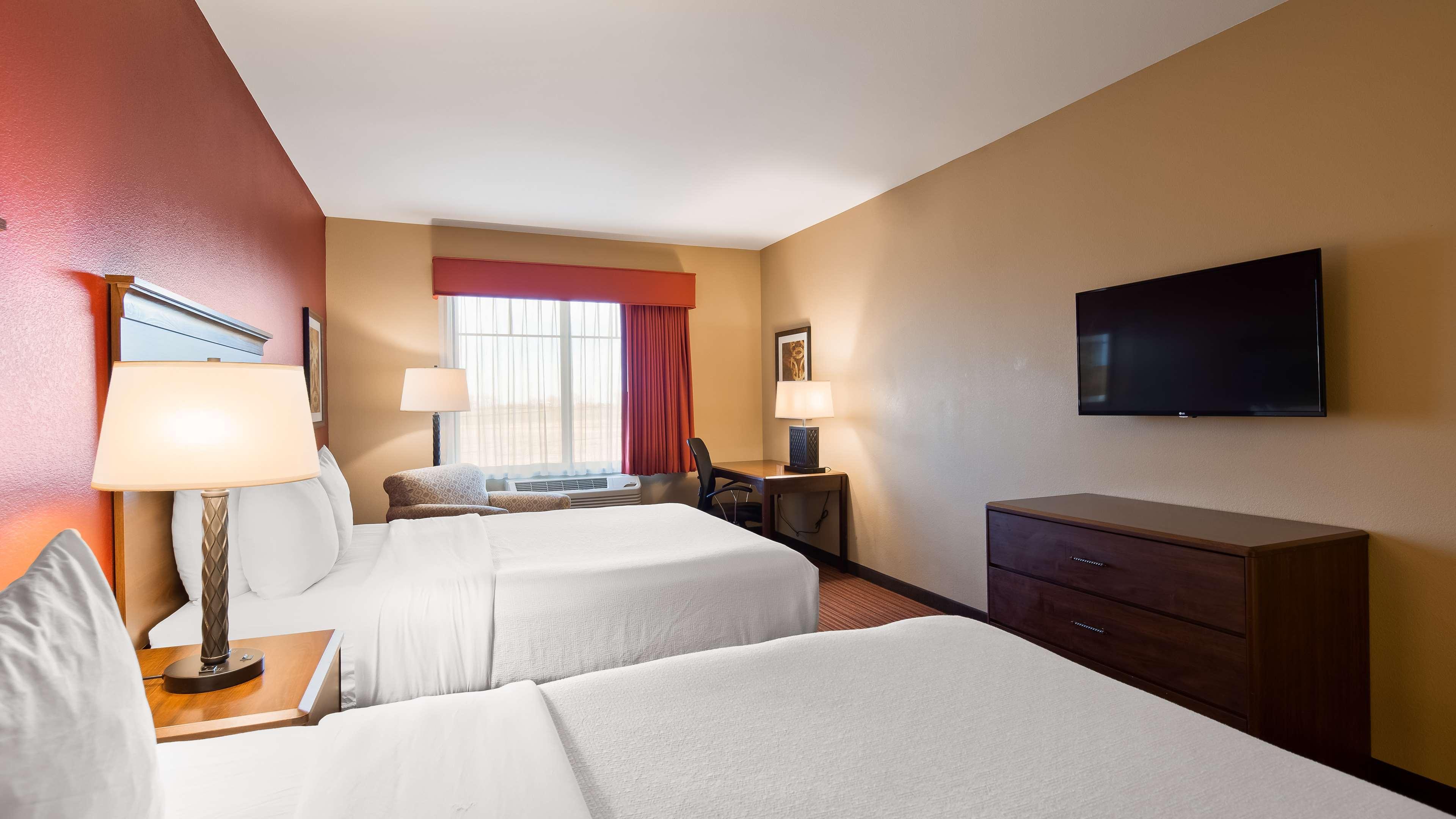 Best Western Plus Hudson Hotel & Suites Exterior photo