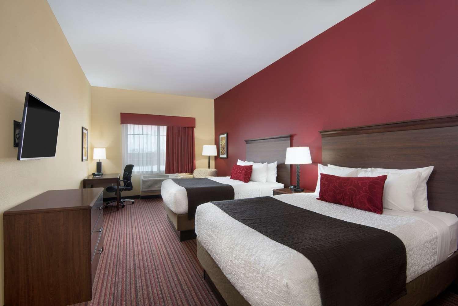 Best Western Plus Hudson Hotel & Suites Exterior photo